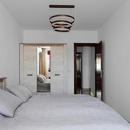 Three Bedroom Spacious Apartment Anatolia Budva Eksteriør bilde