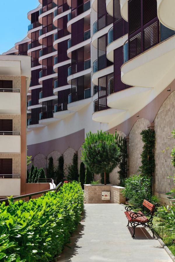 Three Bedroom Spacious Apartment Anatolia Budva Eksteriør bilde