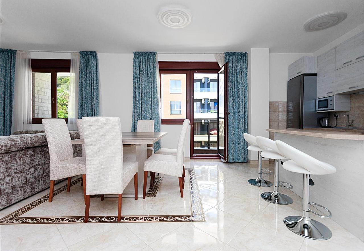 Three Bedroom Spacious Apartment Anatolia Budva Eksteriør bilde